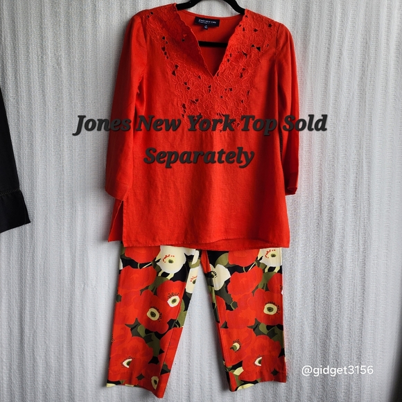 EUC  VINTAGE ISAAC MIZRAHI RED/BLACK FLORAL CAPRIS - SIZE 4 - Picture 8 of 8